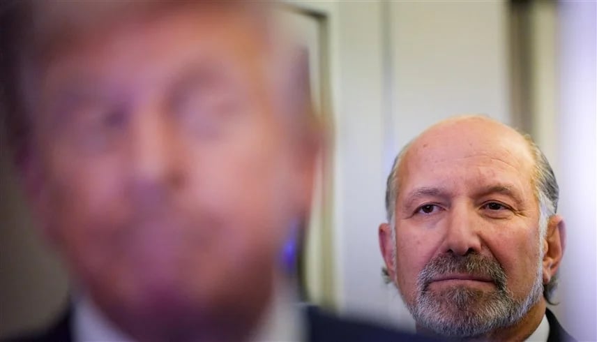 مطالبات باستقالة وزير التجارة الأمريكي بسبب صلاته بإبستين