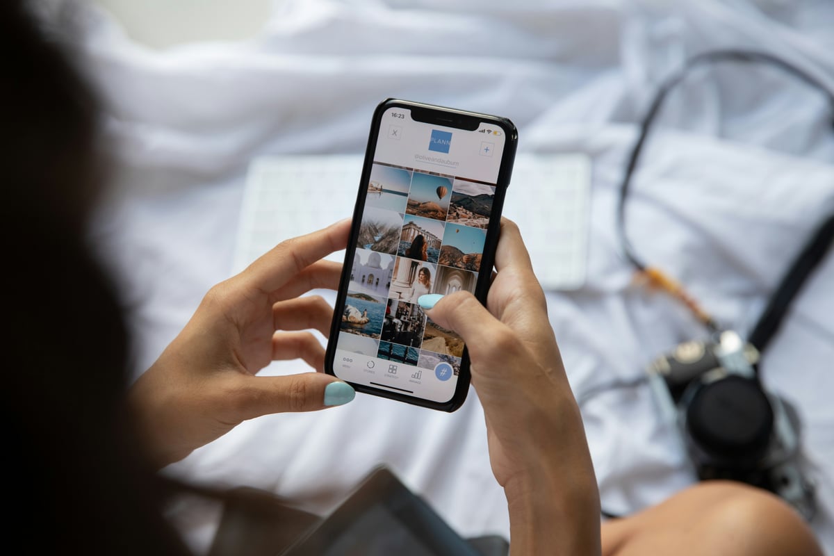 How to Spot AI-Generated Deepfakes Before Sharing