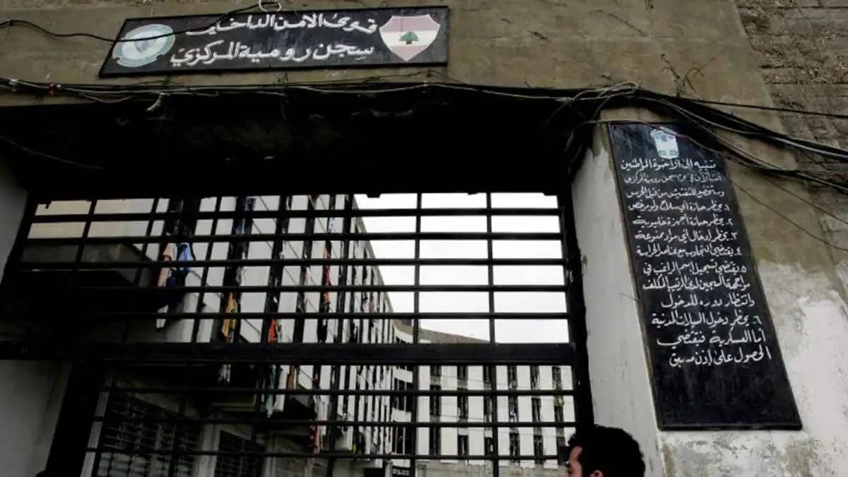"دفعة ثانية".. لبنان يسلّم دمشق 128 محكوماً سورياً