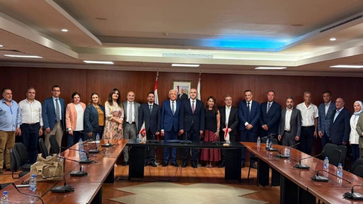 الجامعة اللبنانية ونقابة المستشفيات توقعان اتفاقاً لتدريب طلاب الصحة وتوظيفهم