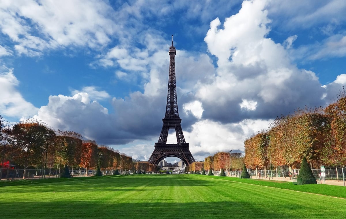 France Sets Dates for 2027 Presidential Election Rounds
