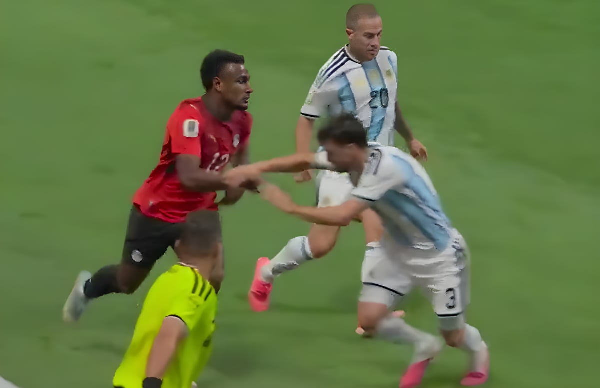 Spanish Commentator Criticizes Refereeing in Egypt vs Argentina Match
