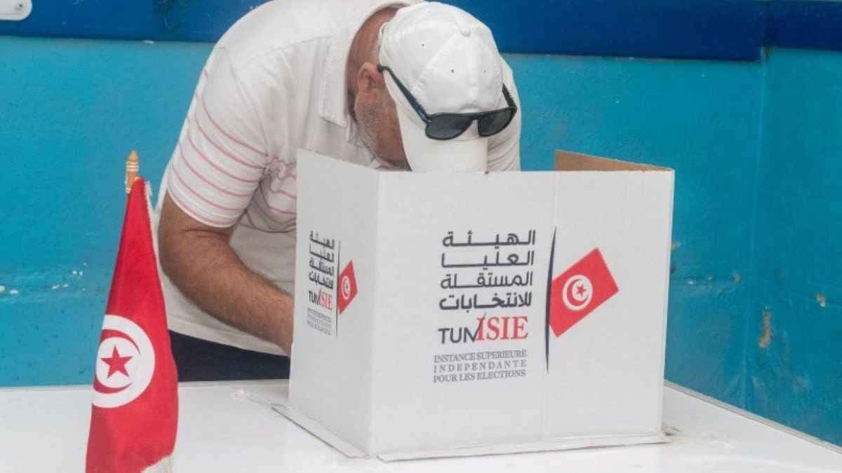 Parliamentary By-Election in Tunisia Sees Voter Turnout Below 1%