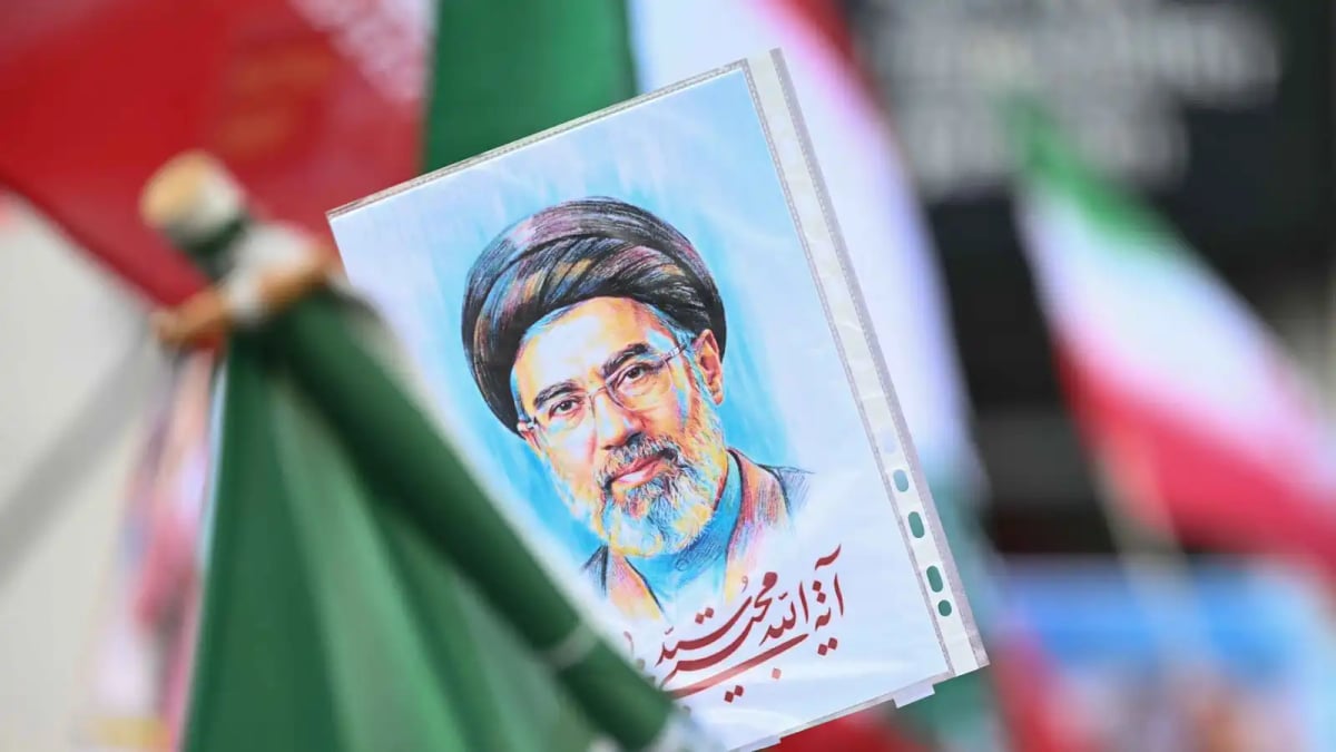 US Intelligence Sees Iran's New Leader More Open to Nuclear Weapons Development