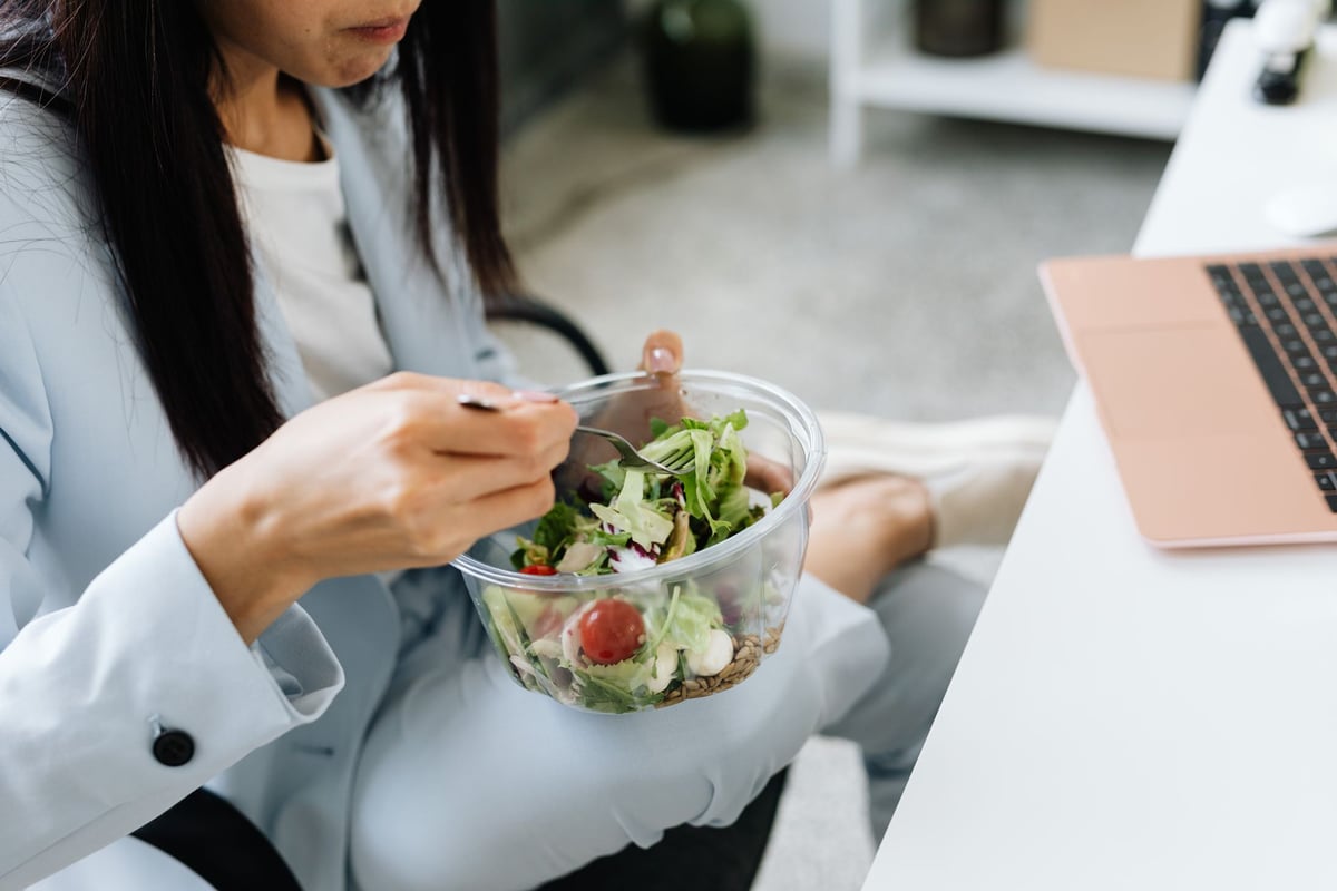 Mediterranean Diet Linked to Improved Mental Well-being in Older Adults