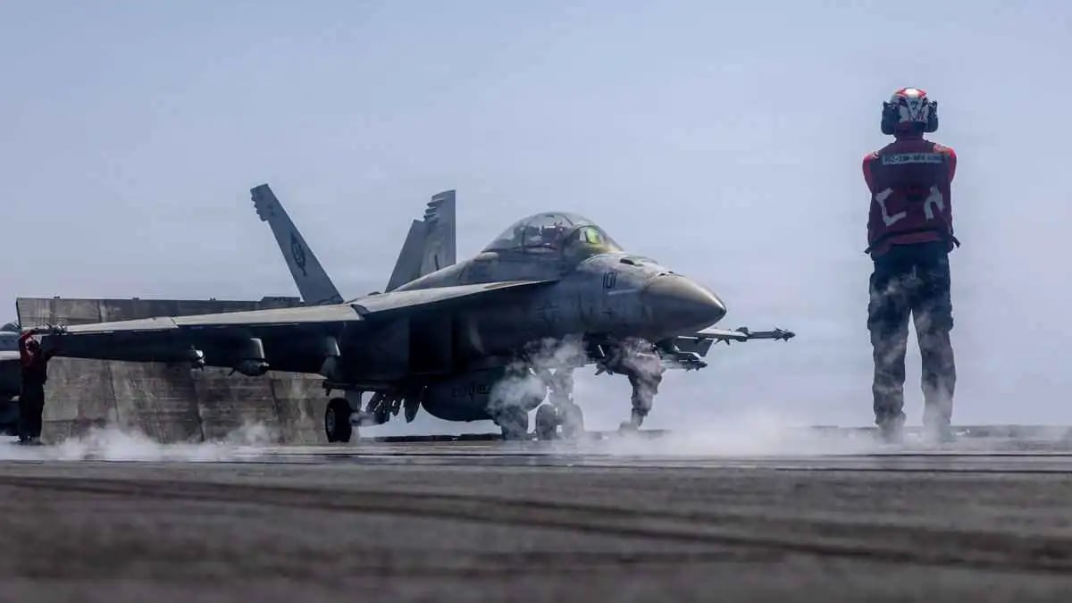Israeli Sources Expect US Strikes on Iran to Continue for Several Days