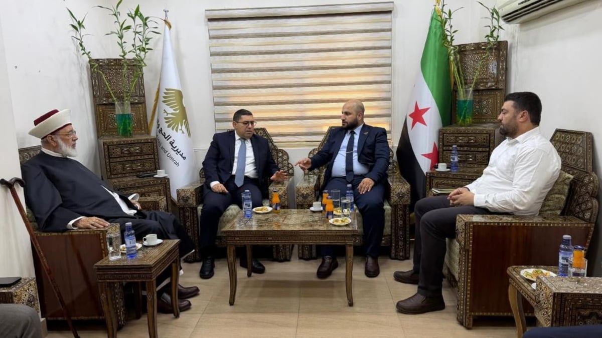 التعاون في الحج والعمرة على طاولة المكاوي والإدارة السورية