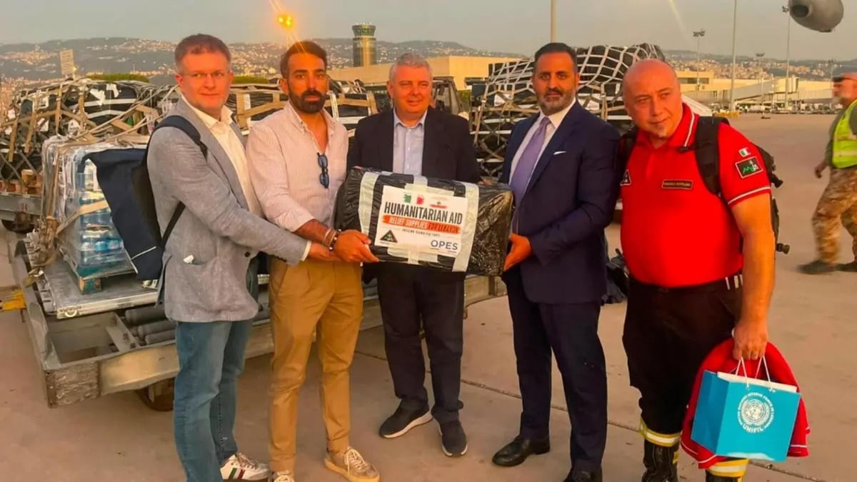 إيطاليا تُرسل شحنة إغاثية بـ 20 طنًا إلى لبنان في إطار مبادرة 'معًا أقوى