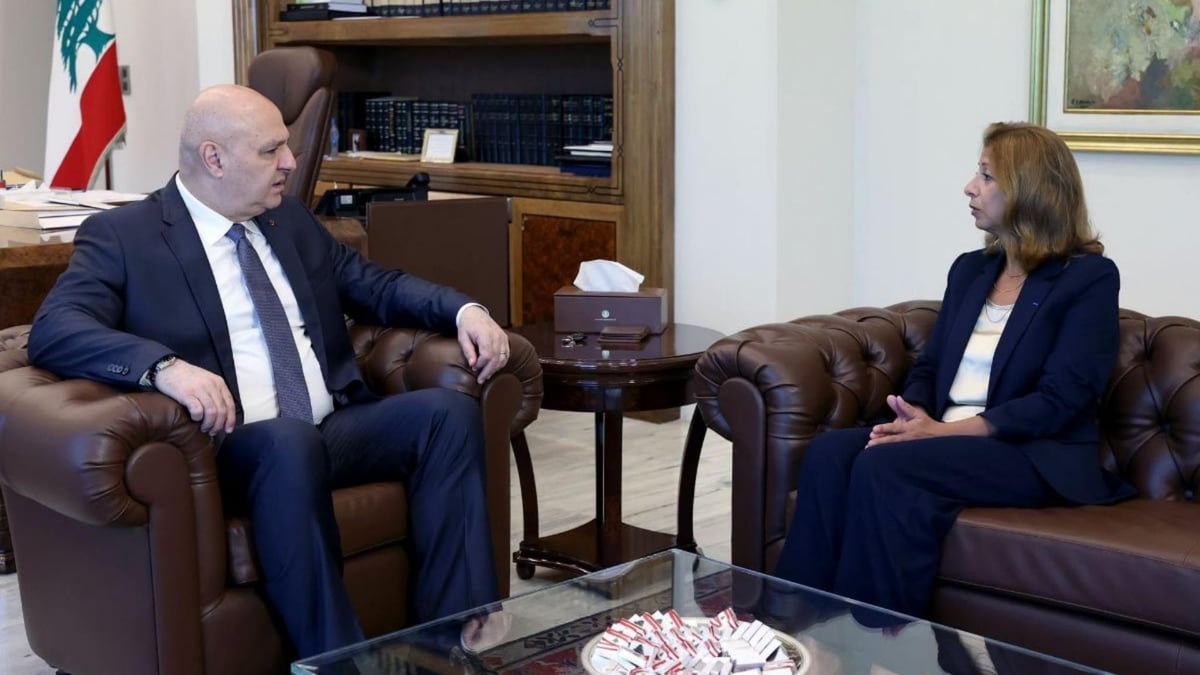 Encuentros políticos, de desarrollo y derechos en el palacio de Baabda