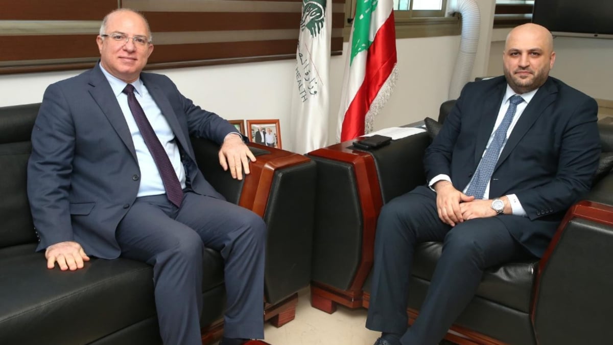 اجتماع تنسيقي بين وزيري الصحة والعمل لضمان استمرارية التغطيات الصحية