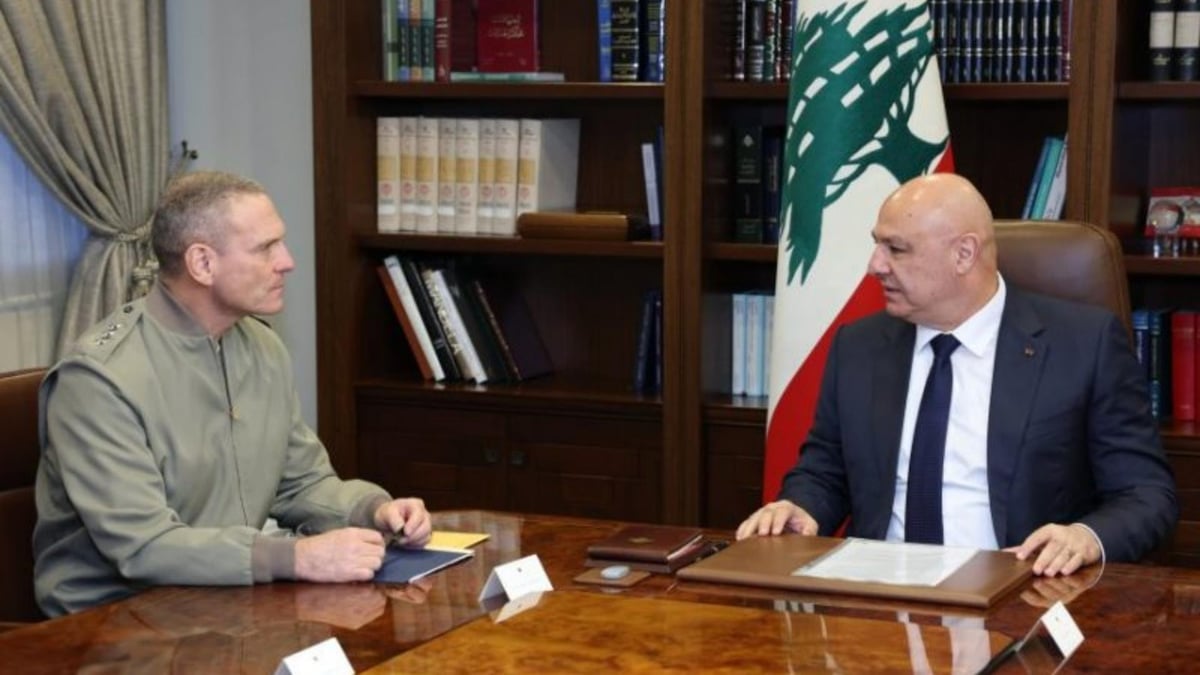 Clairfield transmite a Baabda el endurecimiento israelí sobre retirada del límite azul