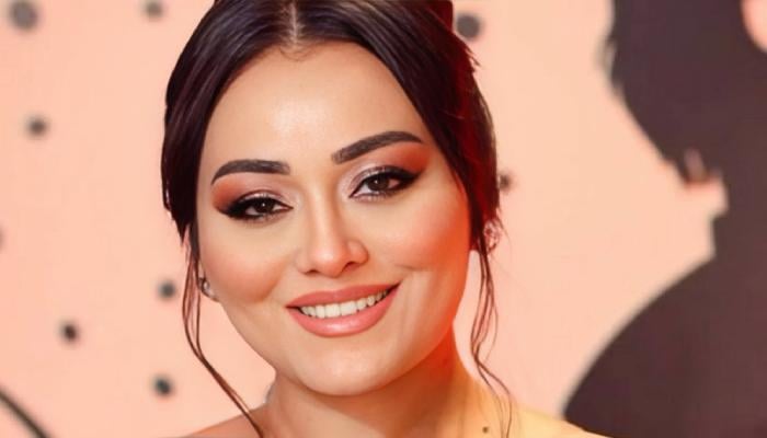 راندا البحيري تُعلن خروجها من مستشفى القاهرة بعد عمليتين جراحيتين متتاليتين