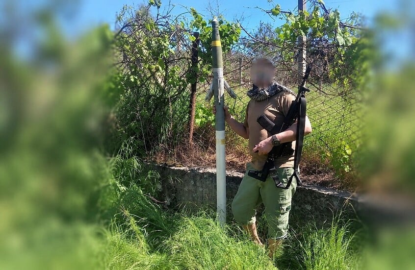 US Precision-Guided Missile Falls Intact in Ukraine, Seized by Russian Forces
