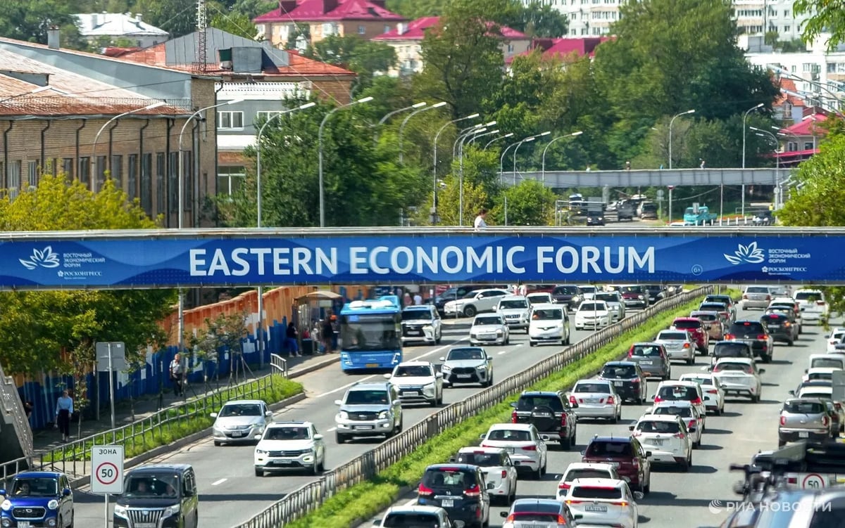 Plus de 7 000 participants de 78 pays au Forum économique de