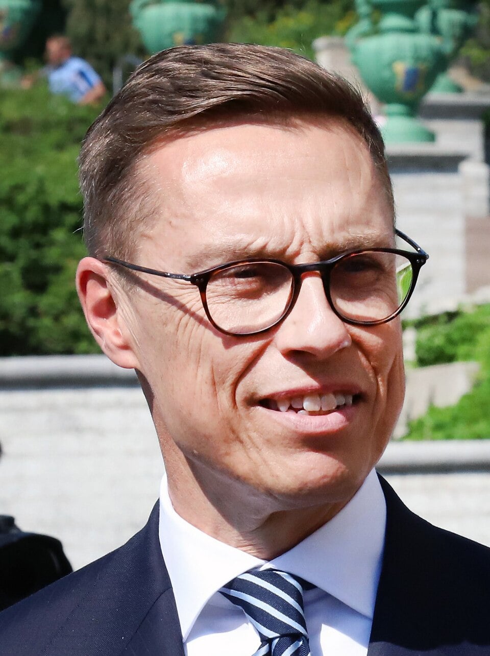 Stubb demande à Musk d'étendre Starlink en Russie