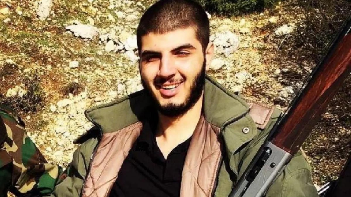 محاولات لمنع تسليم ابن عم الأسد إلى دمشق... ماذا في التفاصيل؟