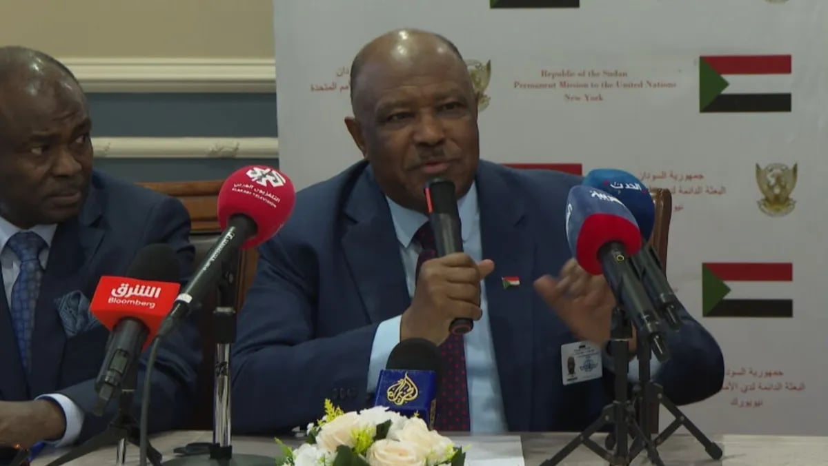 السودان يدعو لتفاوض مفتوح ويرفض الحلول المفروضة من الخارج