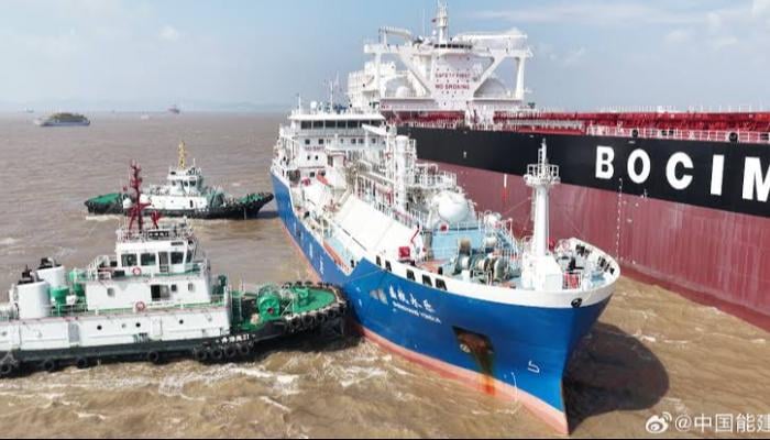 L'ammoniac vert fait son entrée dans le transport maritime : première opération commerciale de ravitaillement navire à navire