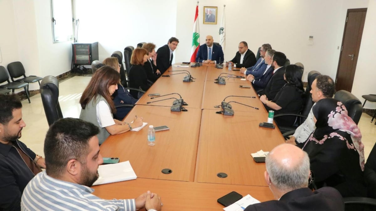 Rakan Nasr al-Din preside la reunión del comité de donación y trasplante de órganos para preparar los decretos aplicativos