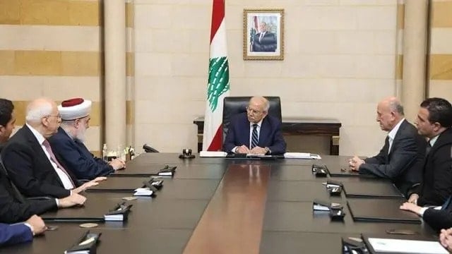اجتماع في السراي بحث في ملف النفايات في طرابلس