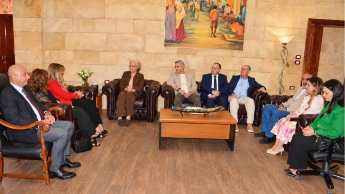 كرامي تزور طرابلس وتبحث تطوير التعليم الرسمي مع القيادات