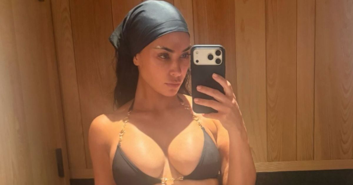 كيم كارداشيان تستعرض إطلالة أرشيفية من تود أولدهام في مكسيكو