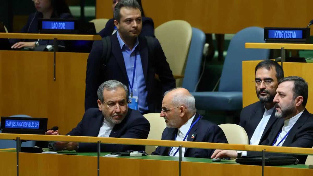 Expulsion de deux diplomates iraniens des États-Unis après leur refus de quitter le territoire