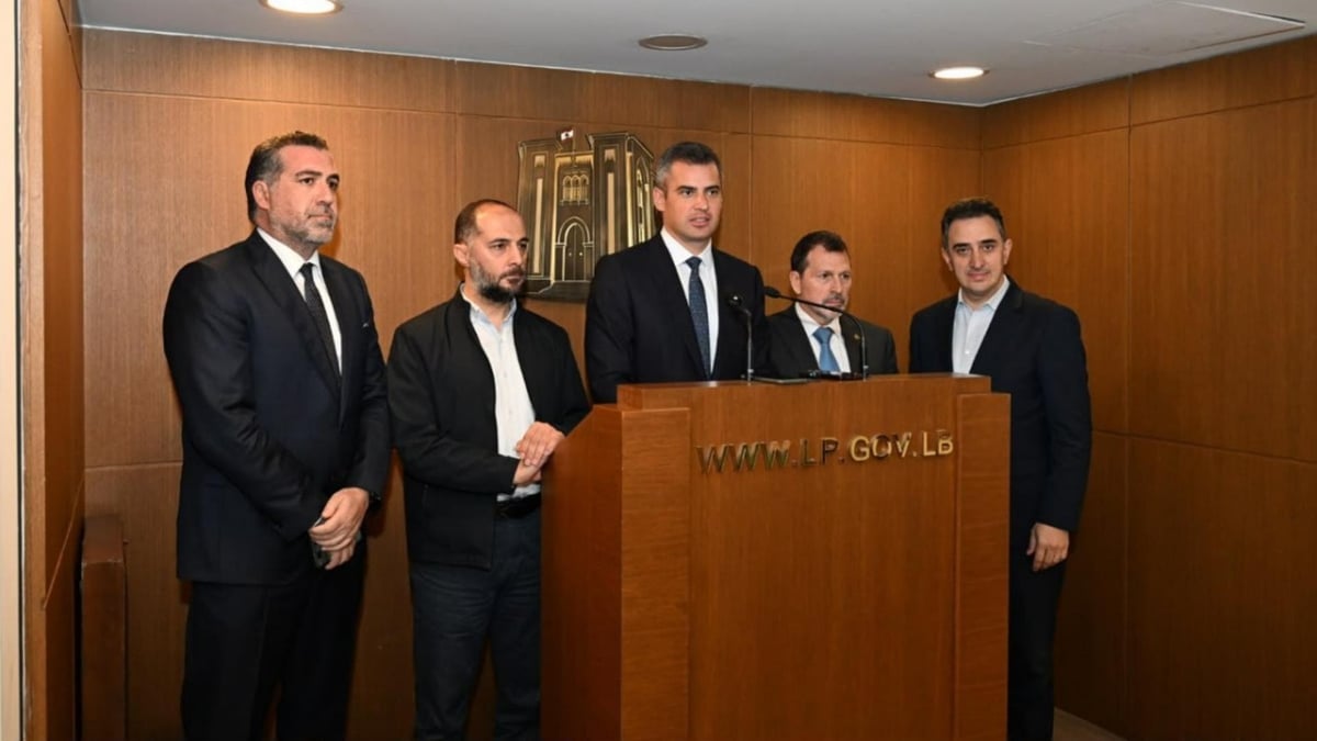لجنة نيابية تقر مشروع قانون إنشاء وزارة التكنولوجيا والذكاء الاصطناعي
