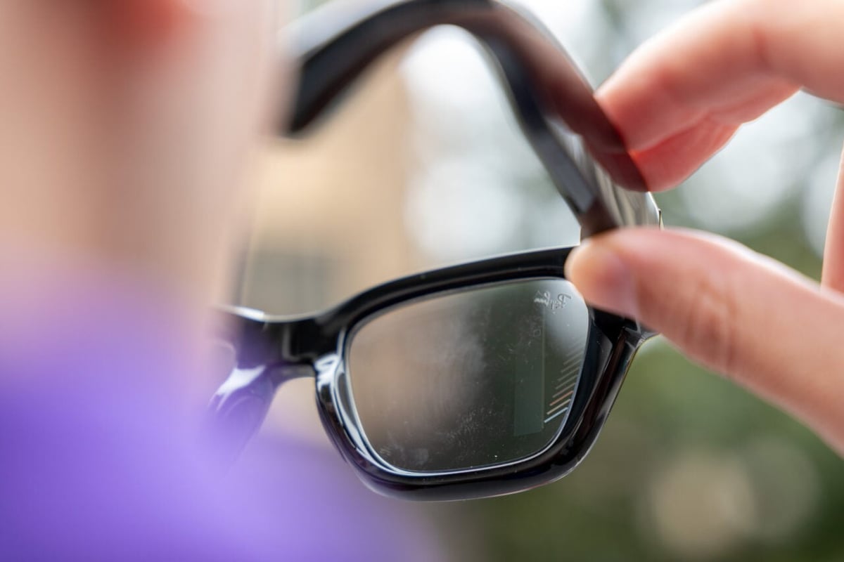 Smart Glasses Banned? See Why This Major Retailer Quit Selling Them