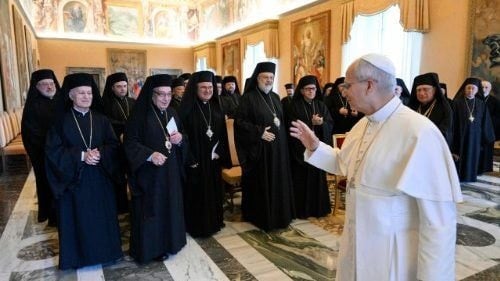 El Papa León XIV otorga becas a cristianos en Siria, Líbano e Irak