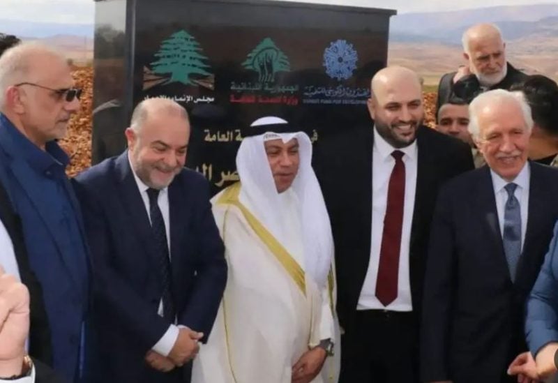 وزير الصحة يدشن مشروع مستشفى حربتا الحكومي بدعم من الصندوق الكويتي