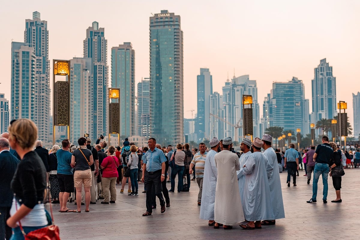 Dubai Lures Investors: First IPO Since War Offers Record Dividends