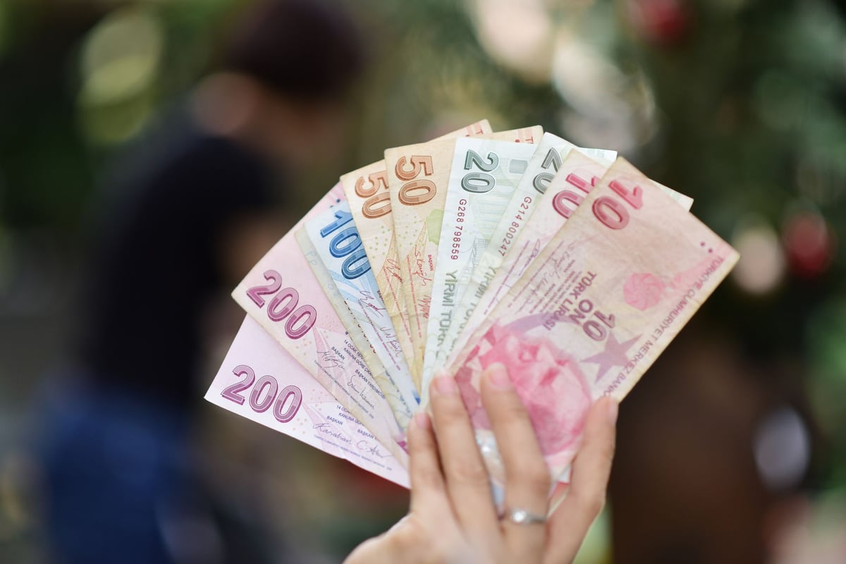 Turkey doubles identity verification thresholds for transfers