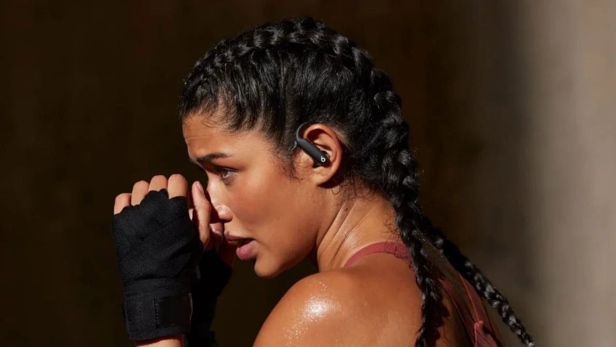 انخفاض قياسي في سعر سماعات Beats Powerbeats Pro 2