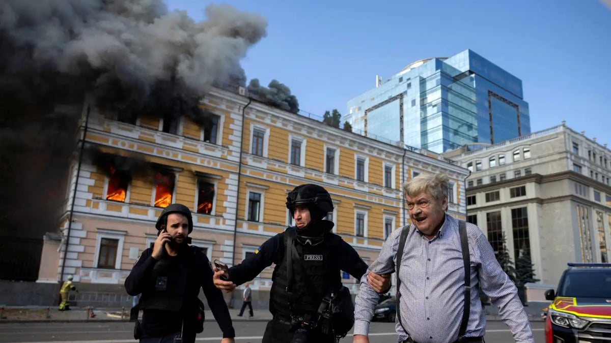 Ukraine Accuses Washington of Blocking Missile Warnings