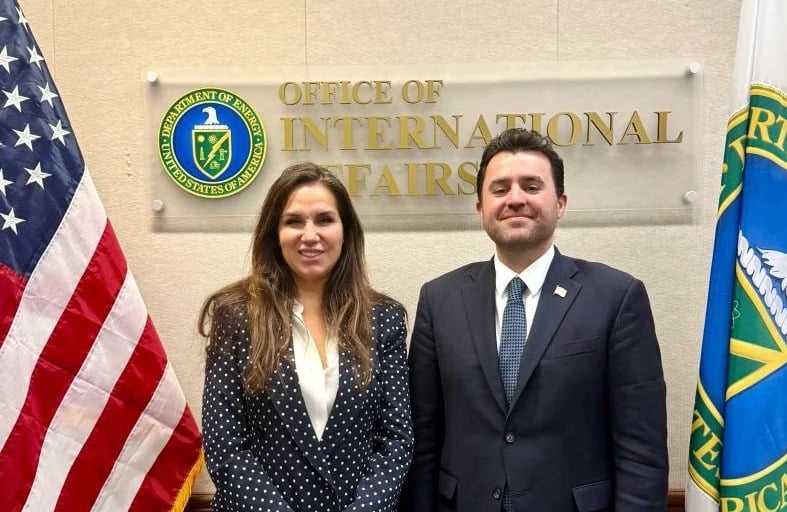 L'ambassadrice du Liban examine le renforcement de la coopération énergétique avec l'adjoint au secrétaire américain à l'Énergie
