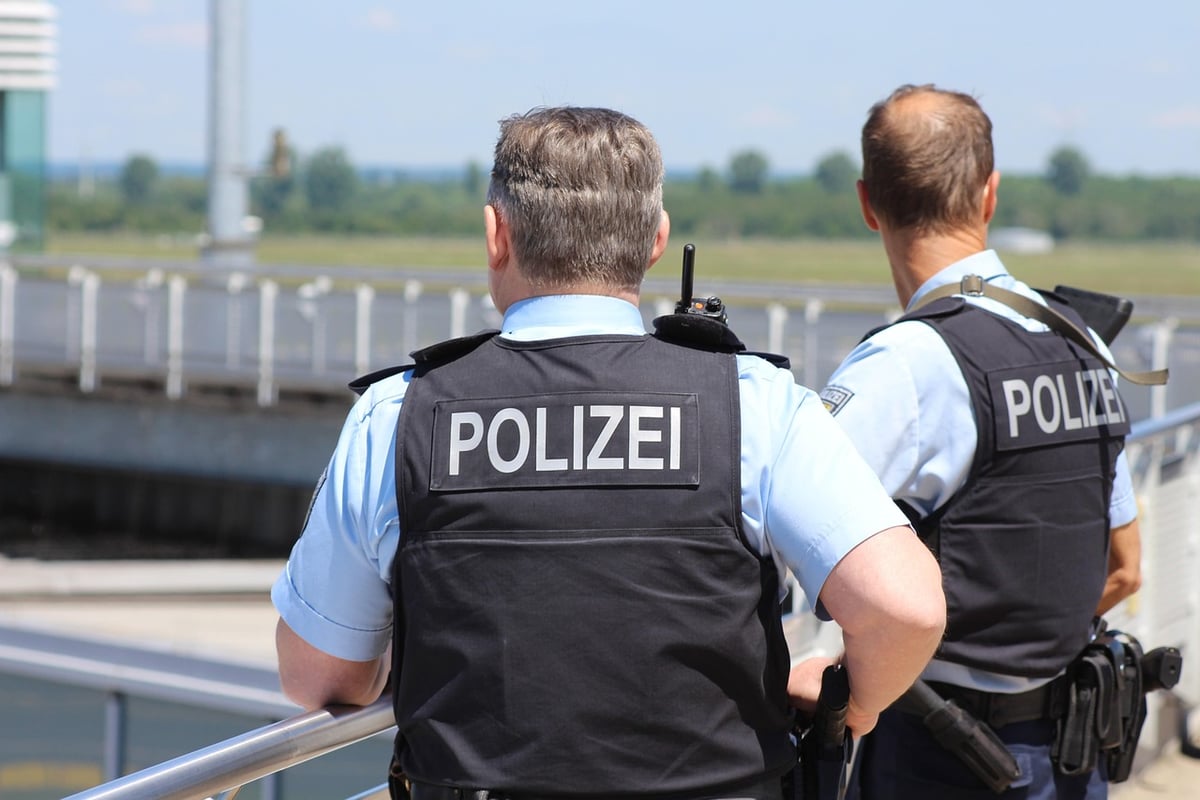 Former German BND Chief Arrested on Espionage Charges