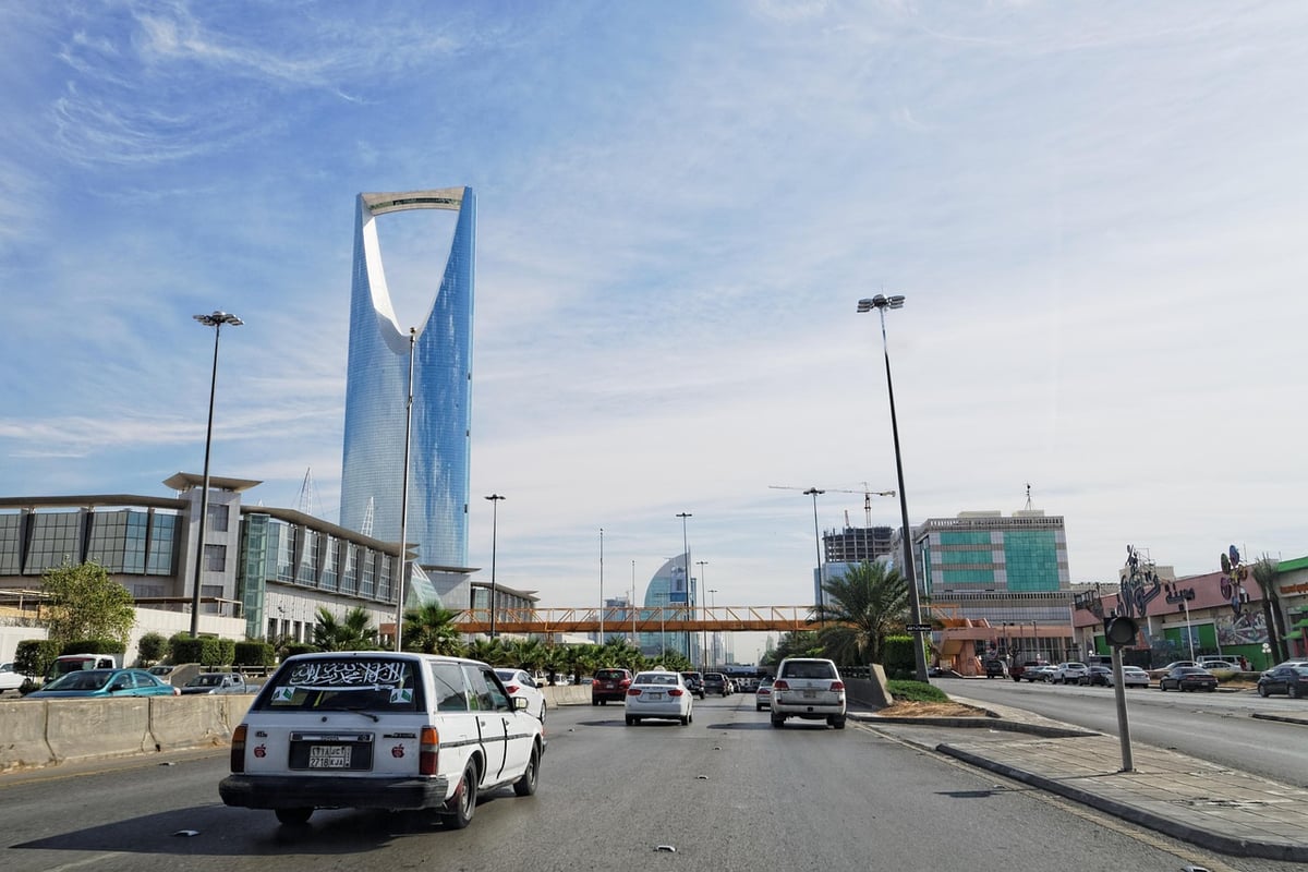 Cruise and ballistic missiles intercepted and destroyed in Riyadh and Kharj