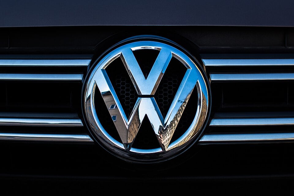 Volkswagen Q3 deliveries fall 14.3% amid steep China sales drop