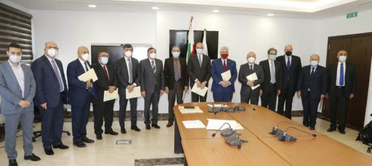 حسن: استراتيجية جديدة للتلقيح بدءا من شهر حزيران