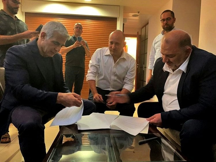 البرلمان الإسرائيلي يصوت الأحد على منح الثقة لحكومة من دون نتانياهو