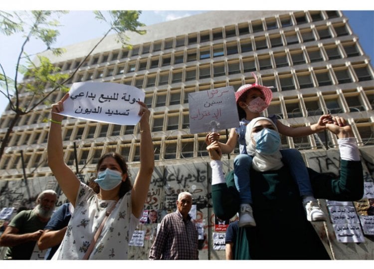 ألفاريز تهدّد بوقف العقد: مصرف لبنان لا يتعاون