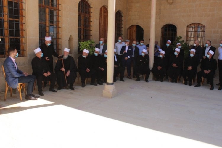 جنبلاط التقى وفودا في المختارة وأكد دعم الشباب