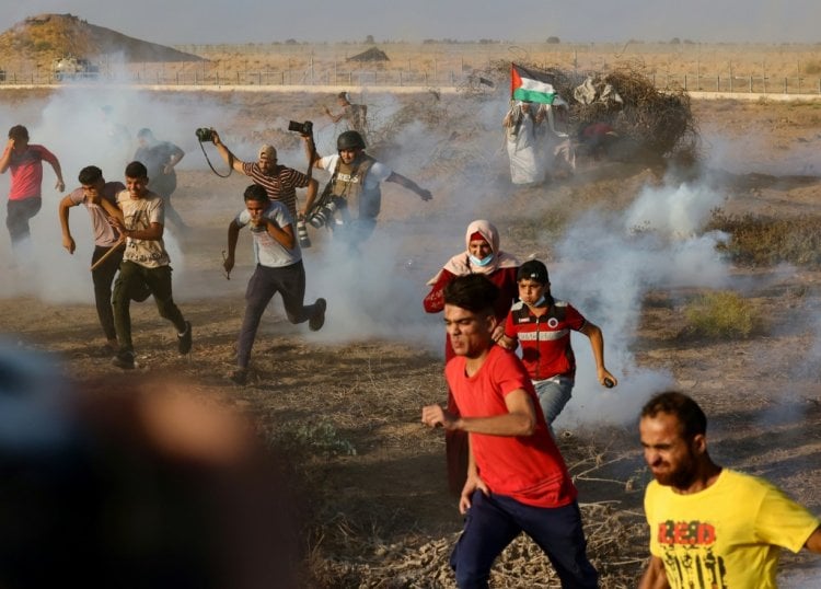 استشهاد فتى فلسطيني برصاص الاحتلال الإسرائيلي