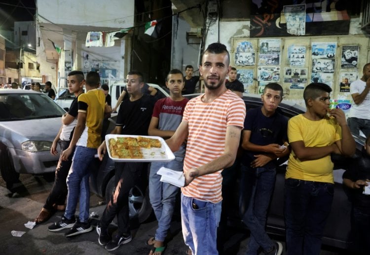 إسرائيل تعتقل خمسة من أقارب عائلات الفلسطينيين الستة الفارين من السجن