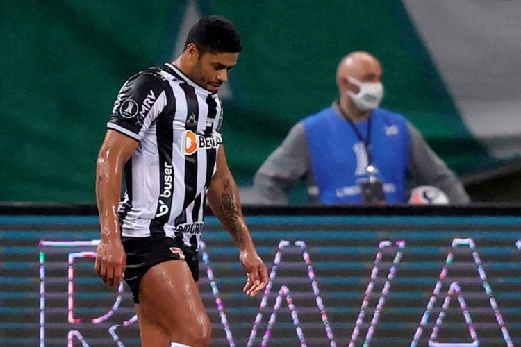 كوبا ليبرتادوريس: هولك يهدر ركلة جزاء في تعادل سلبي بين بالميراس وأتلتيكو مينيرو