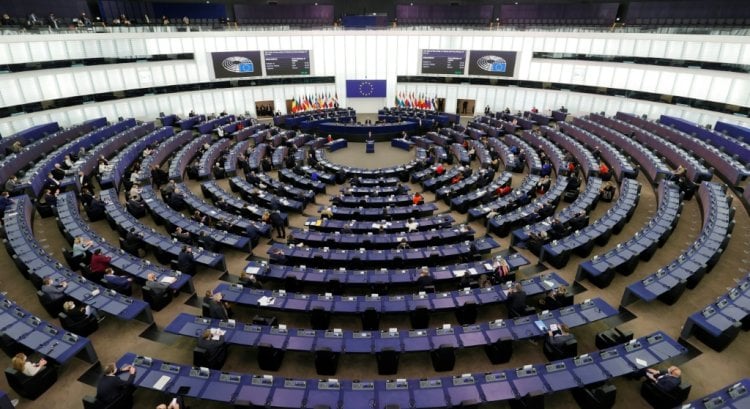 قمة أوروبية في ظل نزاع مفتوح مع بولندا