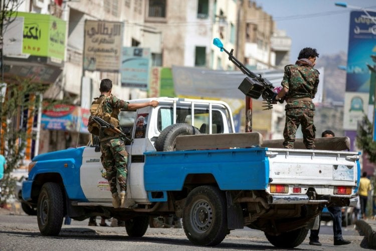 بدعم خليجي… انطلاق المشاورات اليمنية