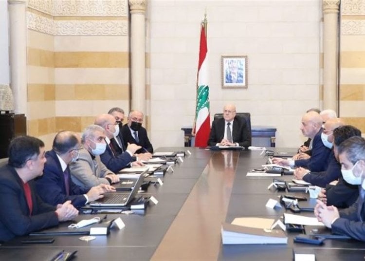 اجتماع للجنة متابعة اجراءات مكافحة فيروس كورونا برئاسة ميقاتي