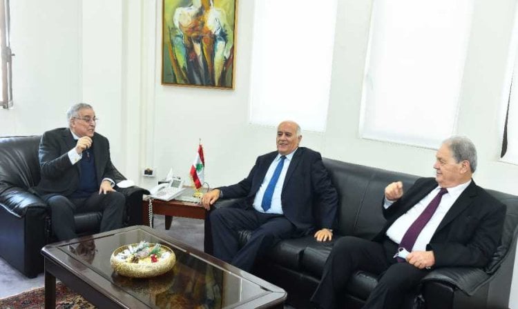 وزير الخارجية استقبل وفدا فلسطينيا برئاسة الرجوب